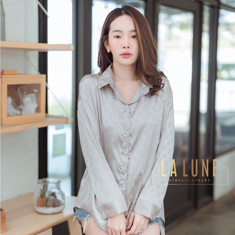 เสื้อเชิ้ตหลุยซ์-พร้อมส่ง-ส่งฟรี-รุ่นขายดี