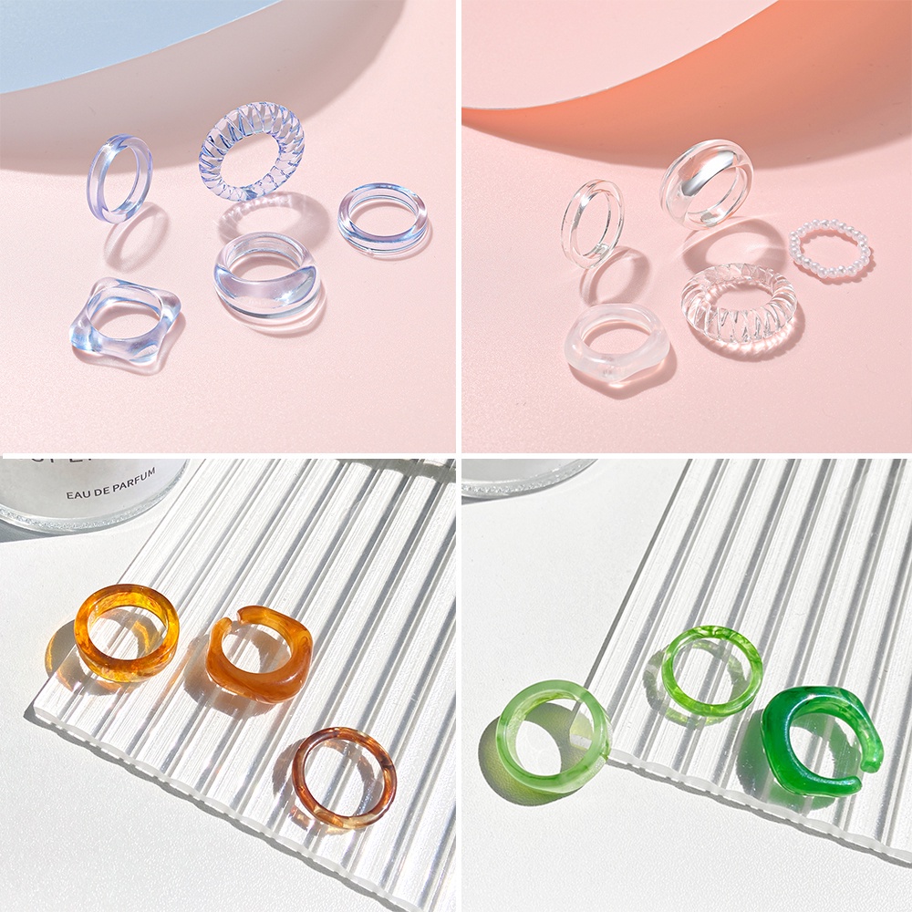ภาพหน้าปกสินค้า5Pcs/Set Fashion Colorful Resin Ring Set Korean Acrylic Diamond Rings Finger Ring Women Jewelry Accessories จากร้าน xuyibeauty.th บน Shopee