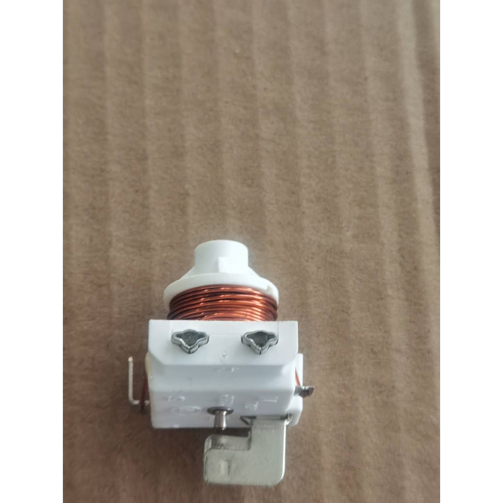 รีเลย์-สำหรับคอมเพรสเซอร์ตู้แช่-ขนาด-1-6hp-ae1350y-ของแท้100-ของใหม่100-kme680-3