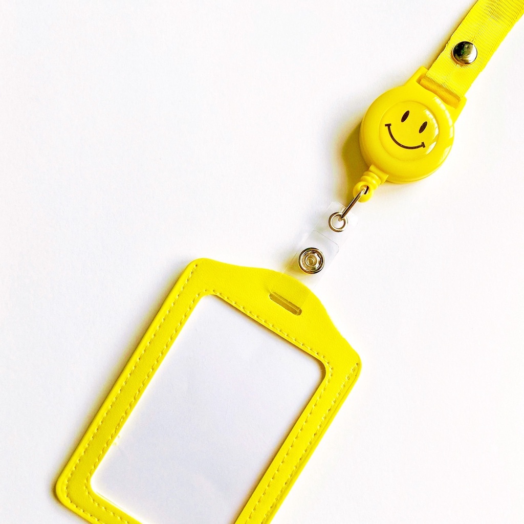 สายคล้องบัตรหน้ายิ้มสีเหลือง-id-holder