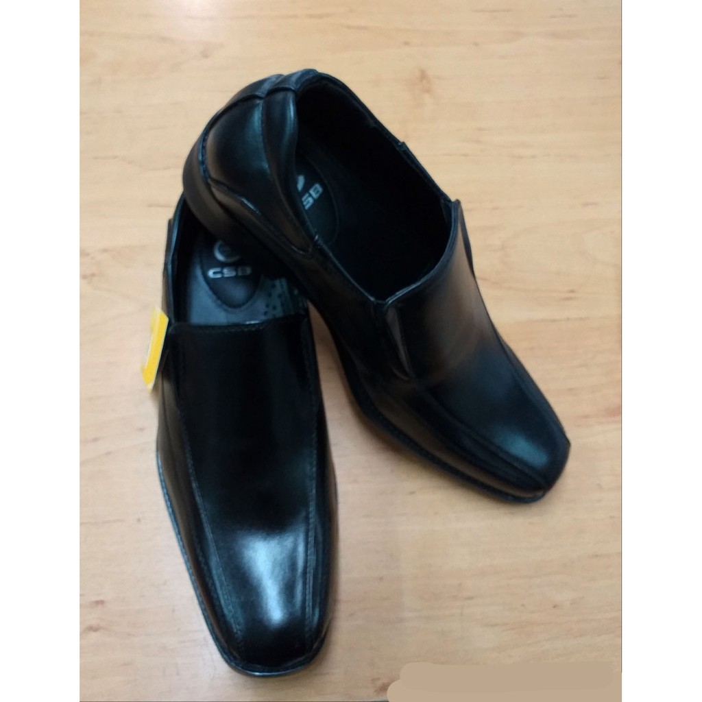 ภาพสินค้ารองเท้าคัชชูชายสีดำCM500สำหรับนักศึกษา คนทำงาน จากร้าน oshoes บน Shopee ภาพที่ 3