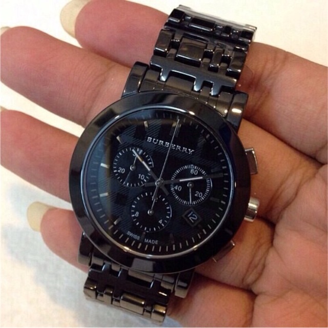 BU1771. 40 mm. สีดำ สวยหรู Burberry Dress Black BU1771