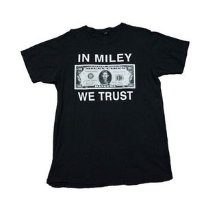 เสื้อยืดคอกลม เสื้อวินเทจ  Miley Cyrus ของแท้ ป้าย TULTEX