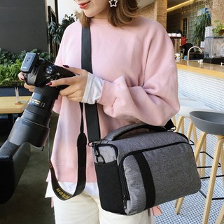 ภาพหน้าปกสินค้ากระเป๋ากล้อง สไตล์เกาหลี camera bag Mirrorless ซึ่งคุณอาจชอบสินค้านี้