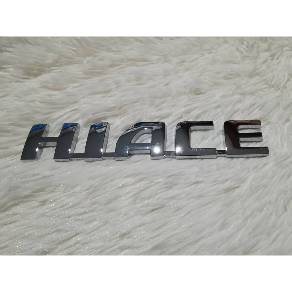 แผ่นป้ายโลโก้-hiace-สำหรับติดรถตู้-toyota-hiace-งานสวยๆ-ขนาด-18-x3-5cm-สีเงินชุบโครเมี่ยม-ราคาถูกสินค้าดีมีคุณภาพ