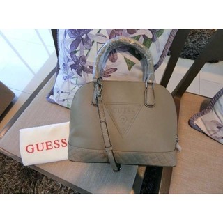 กระเป๋าGuess BaldwinPark Handbag outlet