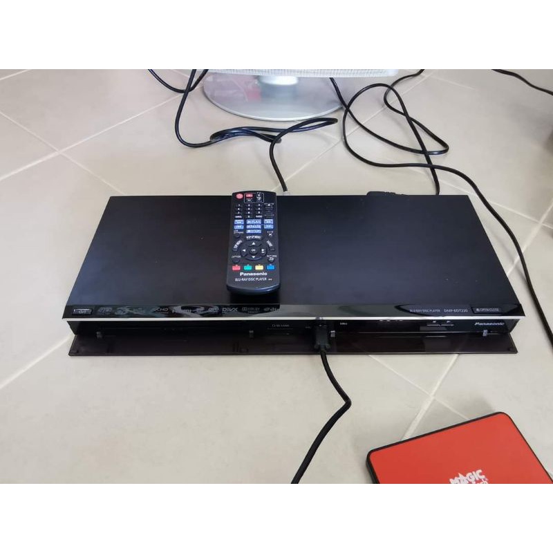 PANASONIC BLURAY DISC PLAYER DMPBDT220 Panasonic BluRay 3D เครื่อง