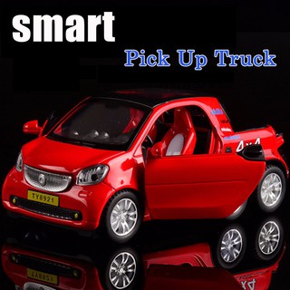 1/32 Scale Benz Smart รถกระบะ Diecast Moedel รถของเล่นพร้อม Sound & Light