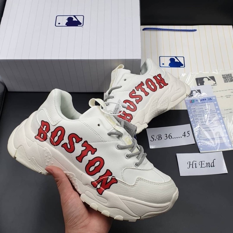 ภาพหน้าปกสินค้าHi_end1:1 รองเท้า MLB BOSTON ️ มีกล่องกับอุปกรณ์ ใส่ได้ทั้งผู้ชายผู้หญิง ‍ ️ ‍ ️ จากร้าน lyhoung36 บน Shopee