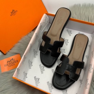 Hermes Sandals รองเท้าแตะแอเมส