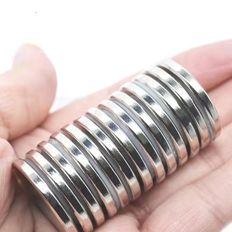 1-5-10ชิ้น-แม่เหล็ก-30x3mm-กลมแบน-30x3มิล-magnet-neodymium-30-3มิล-แม่เหล็กแรงสูง-30mm-x-3mm-แรงดูดสูง-แม่เหล็กแรงดึงดูด