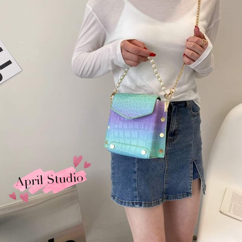april-stuido-กระเป๋าสะพายข้างไล่สี-ทรงถัง-ประดับด้วยโซ่มุก-หนังpuพรีเมี่ยม-งานขึ้นห้าง