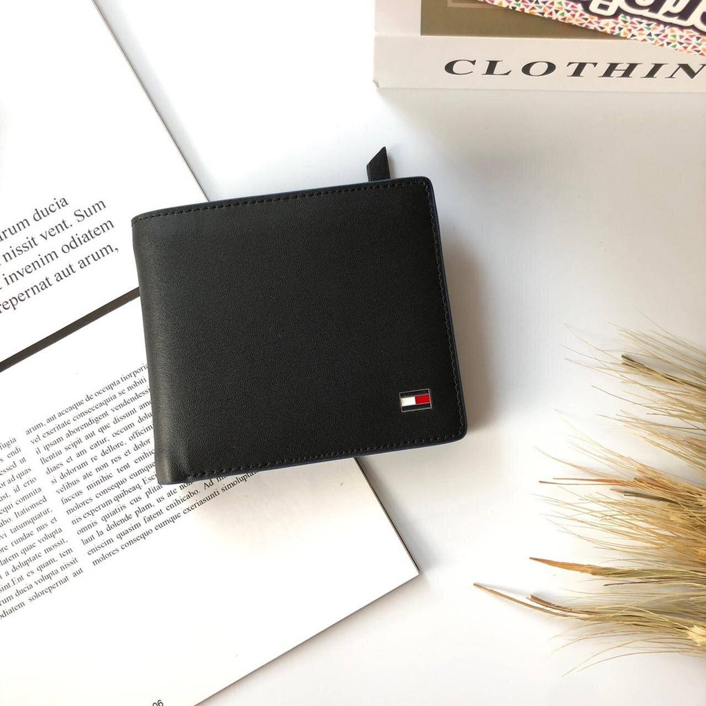 tommy-hilfiger-short-wallet-กระเป๋าสตางค์ใบสั้น