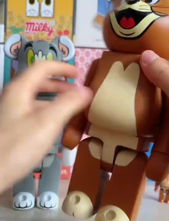 tom-and-jerry-bearbrick400-ฟิกเกอร์พีวีซีลายการ์ตูนของเล่นสะสมสําหรับเด็ก-28ซม