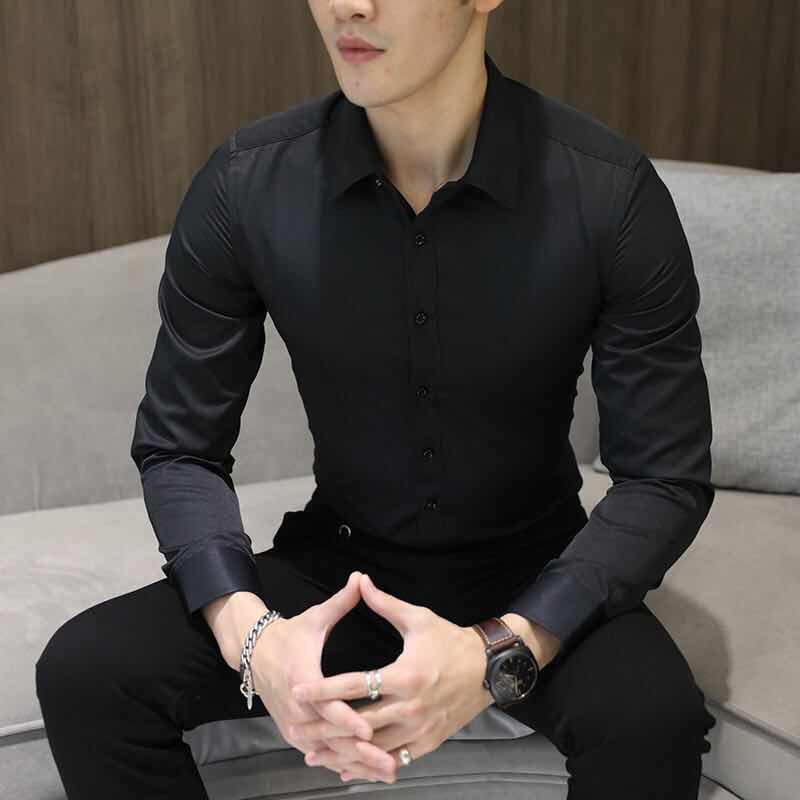 ภาพหน้าปกสินค้าเสื้อเชิ้ตสไตล์เกาหลี ไซส์M-3XLเสื้อเชิ้ตแขนยาวผ้าฝ้ายลำลอง ทรงเข้ารูป สำหรับผู้ชาย (สีดำ)รุ่นTS03