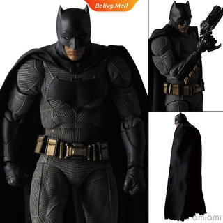 Dc 7 นิ้วโมเดลตุ๊กตา Batman V Superman : Dawn Of Justice Batman Maf017 # Pvc ของเล่นสําหรับเด็ก