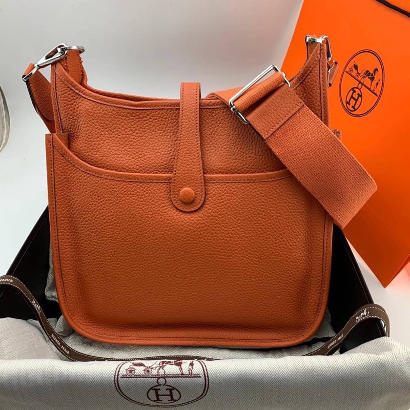 hermes-evelyn-28cm-original-1-1