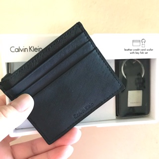 ที่ใส่บัตร เเละพวงกุญเเจ เซ็ต CALVIN KLEIN CARD HOLDER AND KEY FOB SET ของเเท้จากอเมริกา