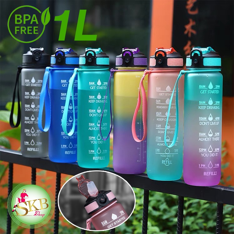 ราคาและรีวิวพร้อมส่งขวดน้ำบอกเวลา 1 ลิตร พร้อมหลอด มาตรฐานปลอดภัย BPA Free สําหรับเล่นกีฬาเข้ายิมฟิตเนส 32oz / 1L ขวดกีฬา Tritan