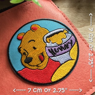 หมีพูห์ ตัวรีดแบบปัก อาร์มปัก ตัวรีดติดเสื้อ ตัวรีด ติดกระเป๋า ติดหมวก ติดแจ๊คเก็ต Cute Iron on Embroidered Patch 2