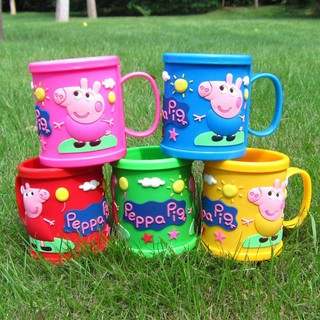 ภาพหน้าปกสินค้าCartoon Peppa Pig Pink Piggy Kids Water Cup Mug Brushing Cup ซึ่งคุณอาจชอบราคาและรีวิวของสินค้านี้