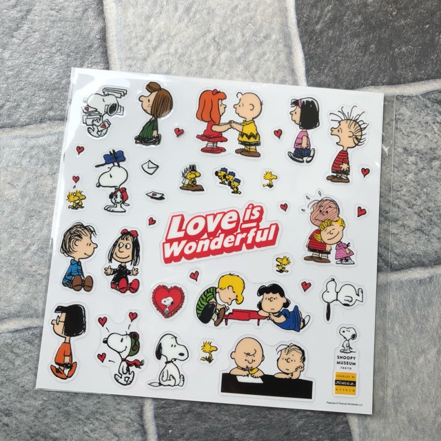 sticker-snoopy-love-in-wonderful