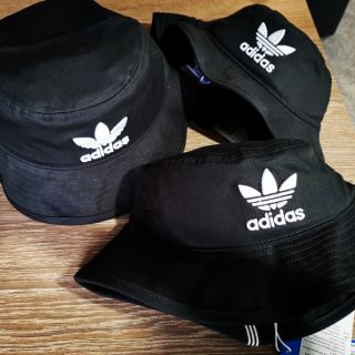 Adidas bucket​ ของแท้​ มือ1