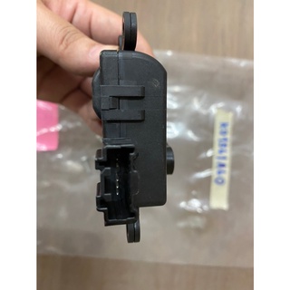 83. K01561A60 มอเตอร์เปิด-ปิดอุณหภูมิ. MAZDA3,CX-5. ปี2012-2021 เบิกศูนย์ มาสด้า (MDBPHO)