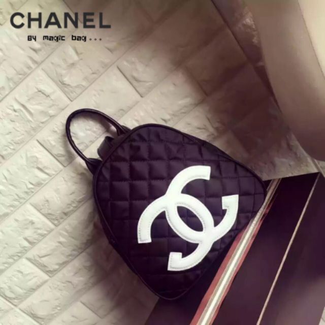 chanel-กระเป๋าเป้-งานสวยๆจาก-chanel-งานมีโลโก้เด่นด้านหน้า