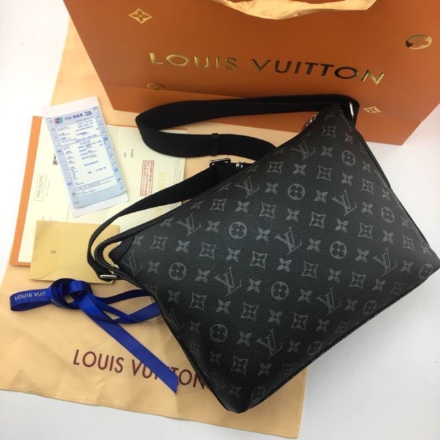 กระเป๋า-lv-massenger-for-men-hi-end1-1พร้อมส่งค่ะ