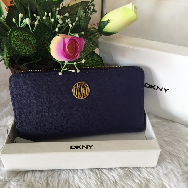 dkny-wallet