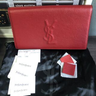 Ysl clutch สีแดงสด ปี15 อปกครบ ของแท้100%