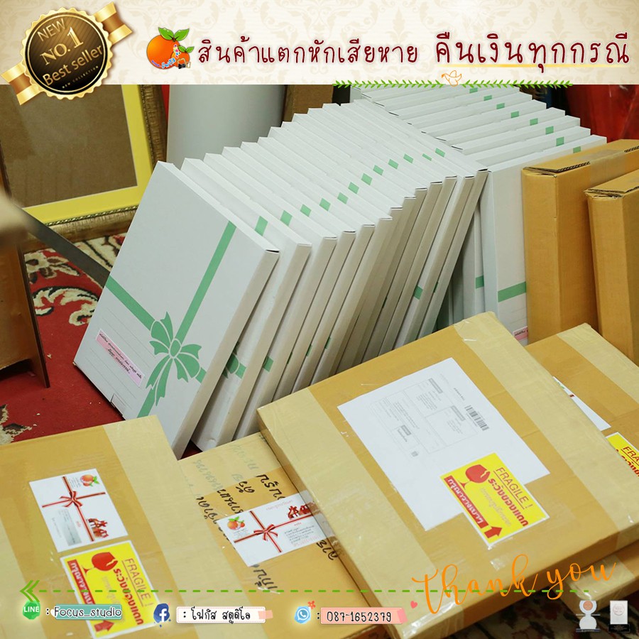 กรอบหลุยส์สีทองร9-ร10-ขนาดรูป-15x21นิ้ว-ดอกหลุยส์ใหญ่