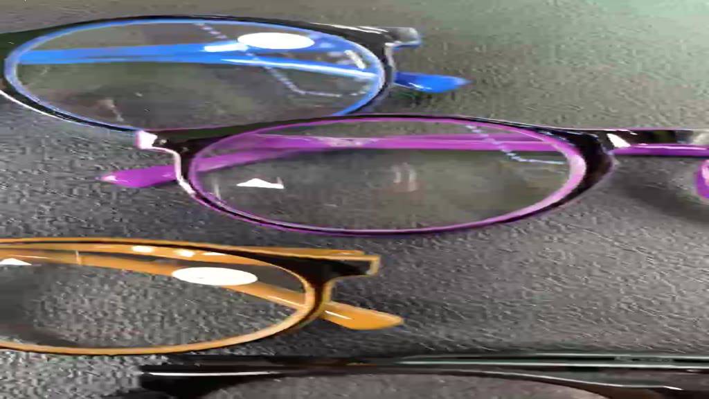 แว่นสายตายาว-ราคาถูกทรงกลมโตขาสปริง-สีสันมีให้เลือกหลากหลายราคาสบายกระเป๋า