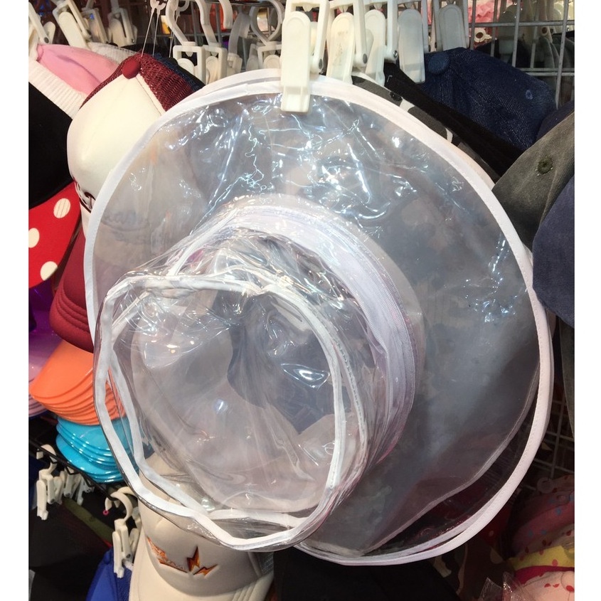 ภาพหน้าปกสินค้าหมวกปานามาหมวกปานามาหมวกสงกรานต์ PVC จากร้าน me_idea บน Shopee