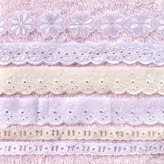 ลูกไม้ฉลุคอตตอนปัก cotton100% ลูกไม้ผ้าคอตตอนผ้าฝ้าย สีขาวสีครีม ลูกไม้เส้น ลูกไม้ตกแต่ง ลูกไม้ขาว พร้อมส่ง