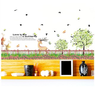 Transparent wall sticker สติ๊กเกอร์ติดผนังแต่งขอบ Love is a like butterfly (กว้าง109cm.xสูง45cm.)