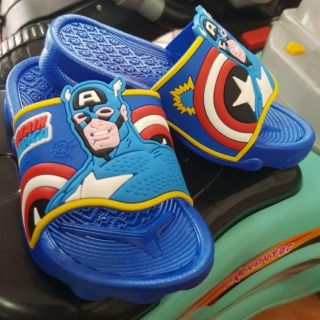 รองเท้าแตะเด็ก Kenta ลาย Captain America  size 24 - 35