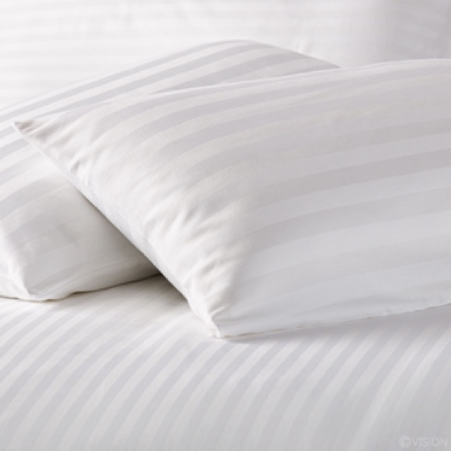 ผ้าปูที่นอนโรงแรม5ดาว-ลายริ้ว-620เส้น-กันไรฝุ่น-นุ่มลื่น-cotton-100