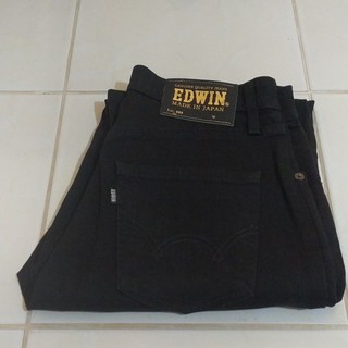 ยีนส์ใหม่ ยี่ห้อ edwin เอว 29-30 นิ้ว