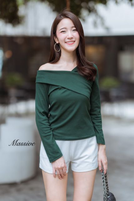 massive-8003-เสื้อคอปาด-พับไหล่-แขนยาว