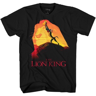 เสื้อยืดผ้าฝ้ายพรีเมี่ยม เสื้อยืด พิมพ์ลายกราฟิก Lion King Pride Rock Rafiki Simba Africa Disneyland World สําหรับผู้ชาย