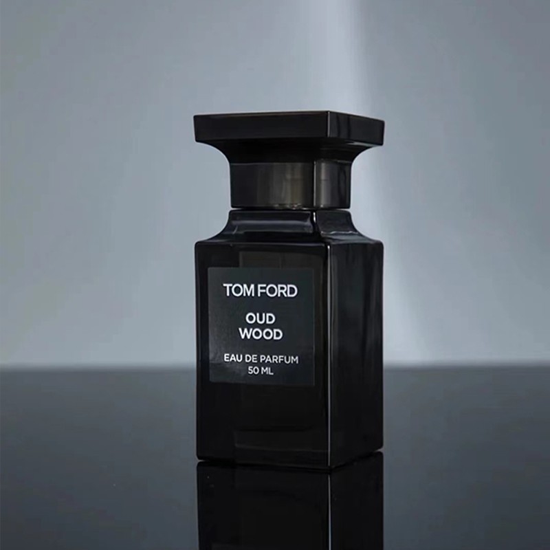 แท้100-tom-ford-oud-wood-eau-de-parfum-100ml-น้ำหอมสำหรับผู้ชาย-น้ำหอม-น้ำหอมแบรนด์-น้ำหอมแท้-น้ำหอม-tf-น้ำหอมไม้