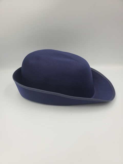 ภาพหน้าปกสินค้าหมวกยุวกาชาด(แบบอัดแข็ง) ผ้าพันคอ เครื่องหมาย หมายเลโขเข็มขัด ยุวกาชาด ‍ ️ จากร้าน immeiling8989 บน Shopee
