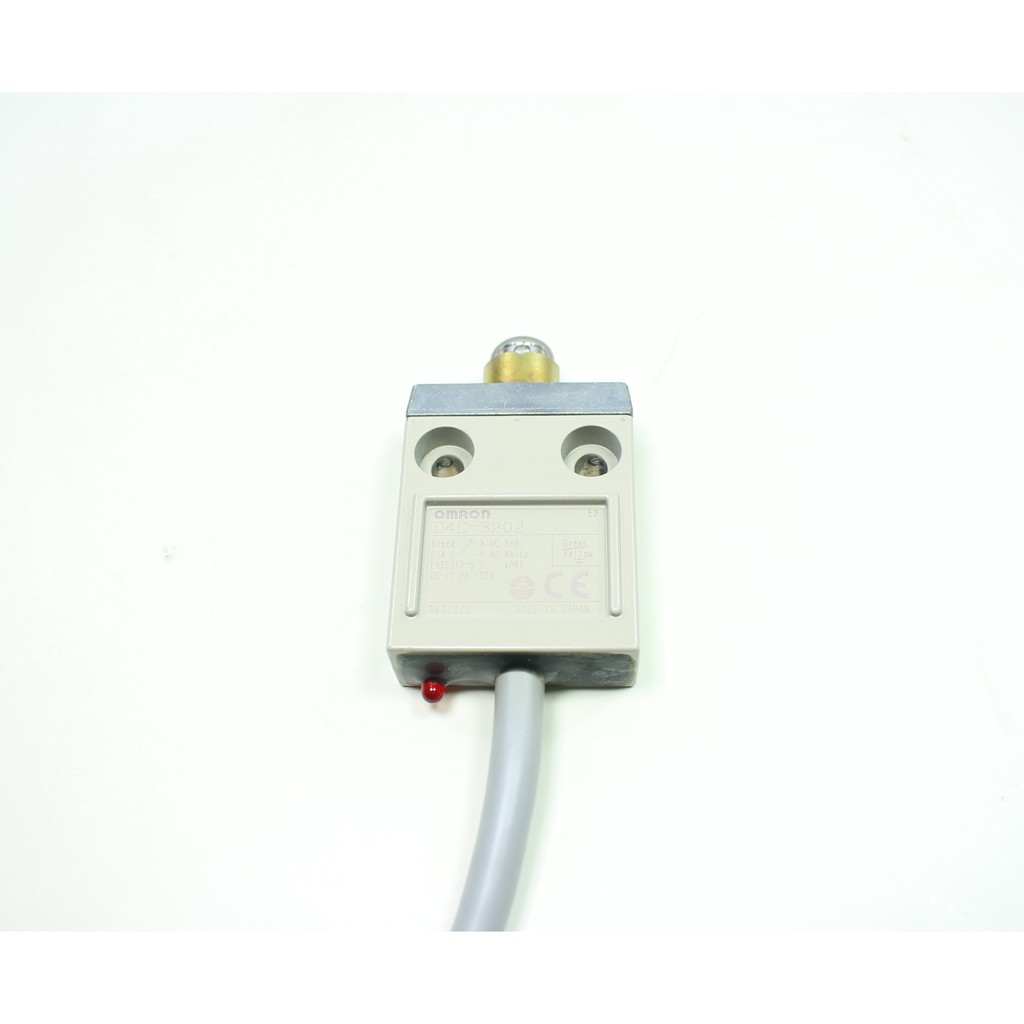 d4c-3202-omron-limit-switch