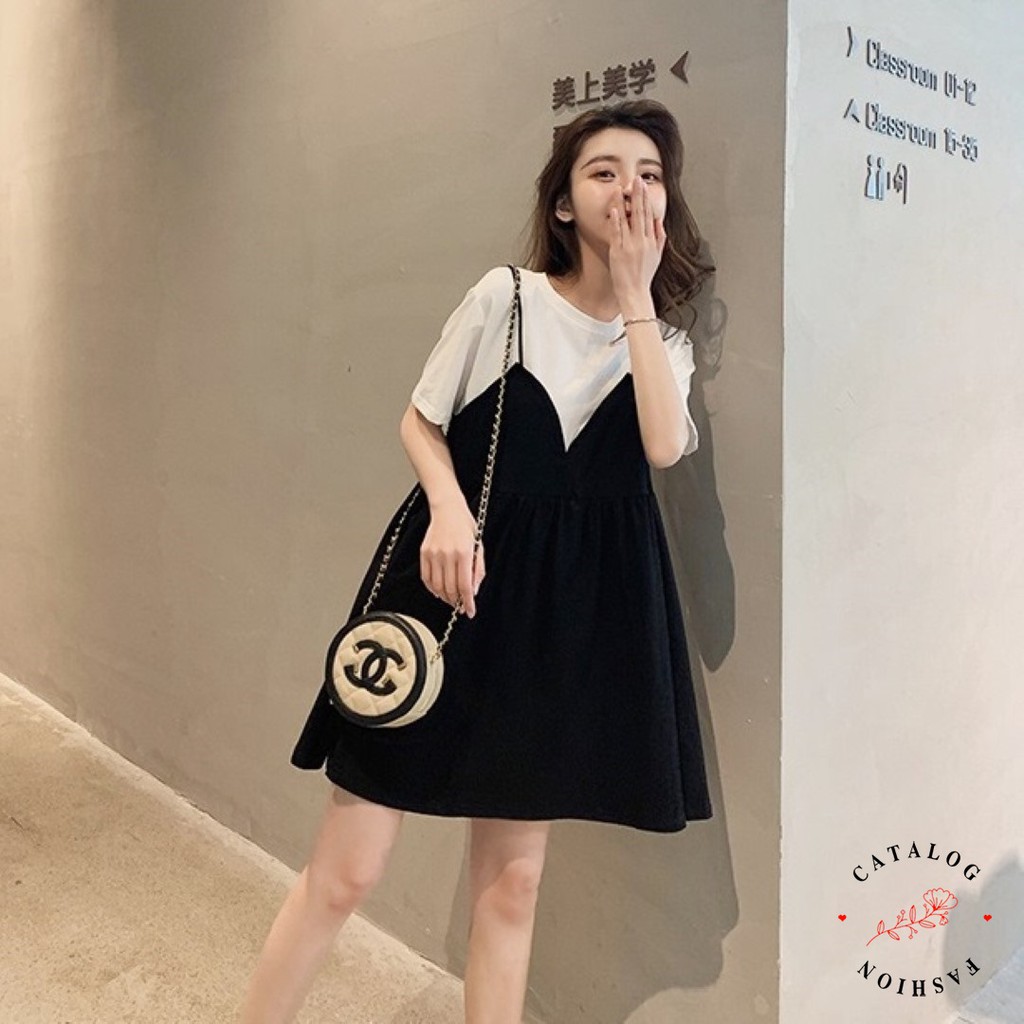 ภาพสินค้าCatalog Fashion ชุดเดรสแฟชั่นเกาหลี เสื้อยืดสีขาวเย็บติดกับเอี๊ยมสายเดี่ยว ทรงใหญ่ น่ารัก จากร้าน catalog2live บน Shopee ภาพที่ 6