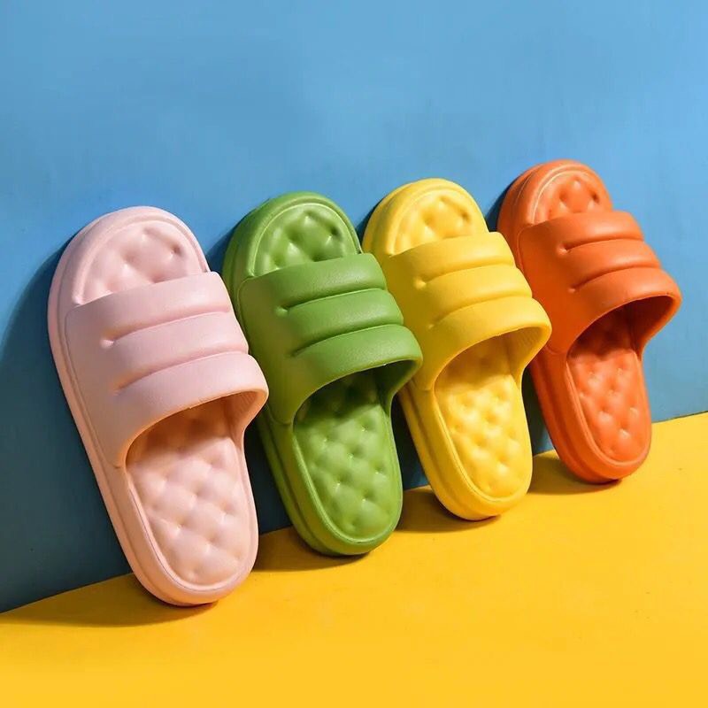 ภาพหน้าปกสินค้ารองเท้าเพื่อสุขภาพ รองเท้าแตะ รุ่นพื้นหนา 2cm  (YR20) จากร้าน siberrt บน Shopee
