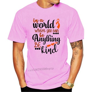 เสื้อผ้าผชเสื้อยืด พิมพ์ลาย In A World Where You Can Be Anything Be Kind แฟชั่นสําหรับผู้ชาย และผู้หญิงS-5XL