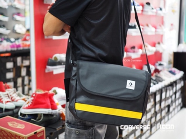 Converse diverting messenger bag sale