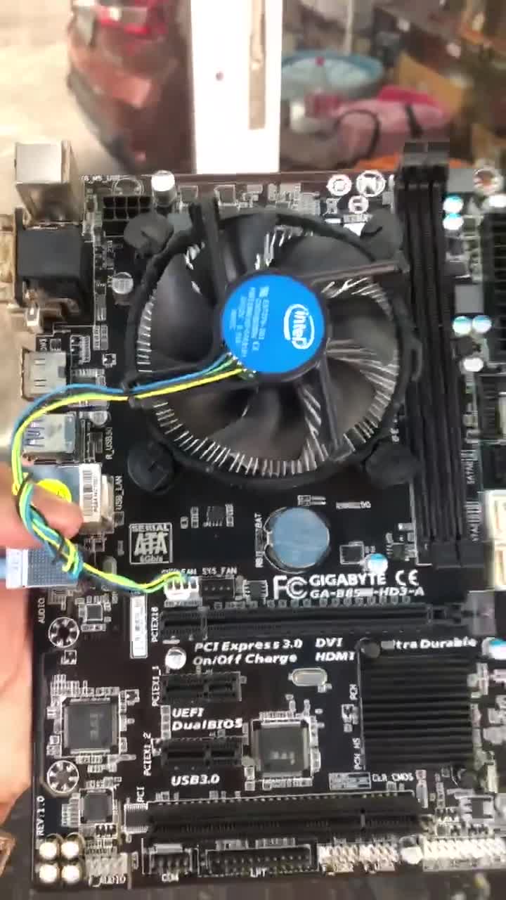 GIGABYTE GA-H81M-S1 carte mère Intel® H81 LGA 1150